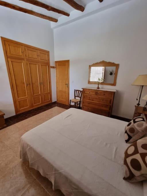 El Rulon, Gran Rural Con Piscina Privada * Alicante